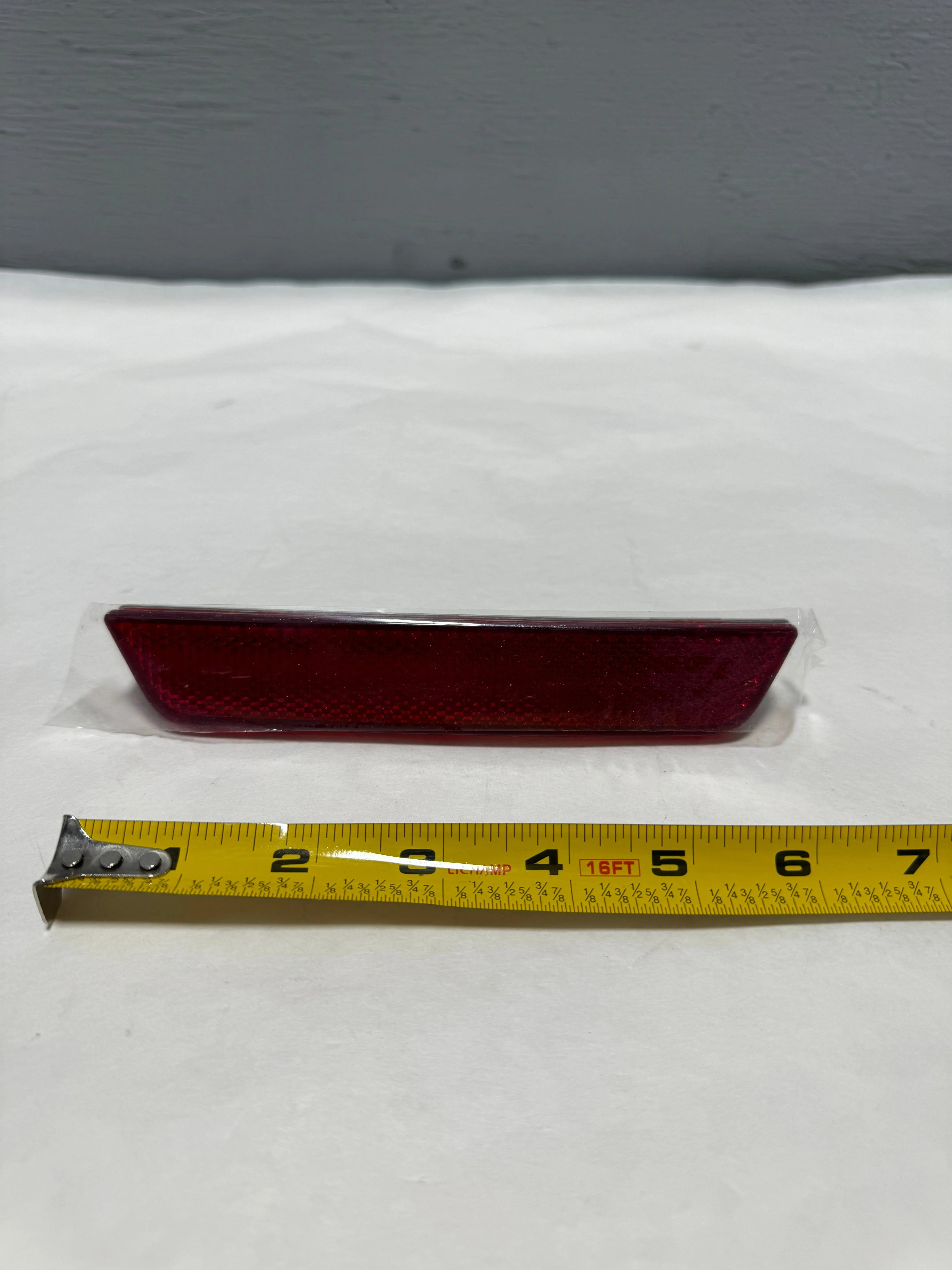 2019-2023 Chevrolet Blazer Reflector Lamp Lower Passenger Side OEM