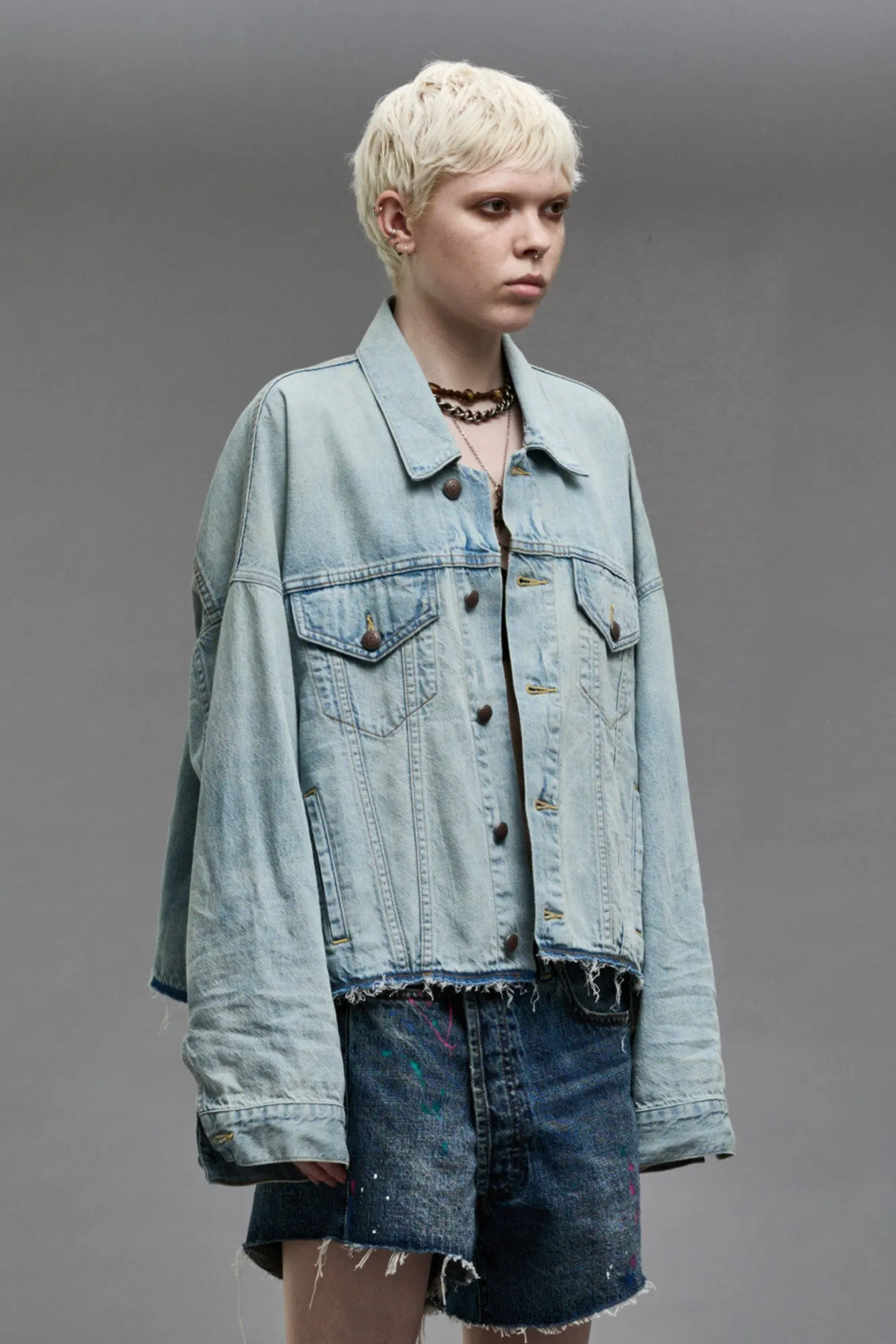 OVERSIZED CUT-OFF TRUCKER JACKET - LENNON BLUE